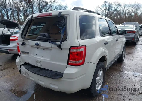 2012 Ford Escape Xlt z USA, uszkodzony, nr VIN 1FMCU0D74CKB31946